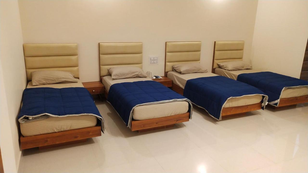 Hotel Kailash Virpur Buitenkant foto